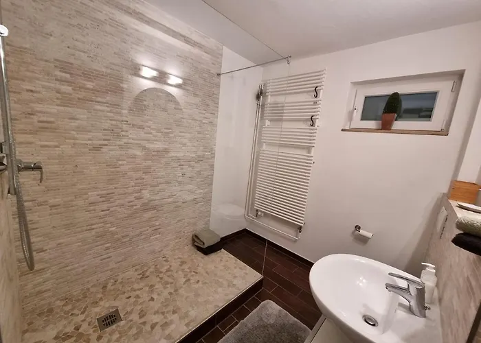 Breitscheid - Blick Ins Gruene * 拉廷根